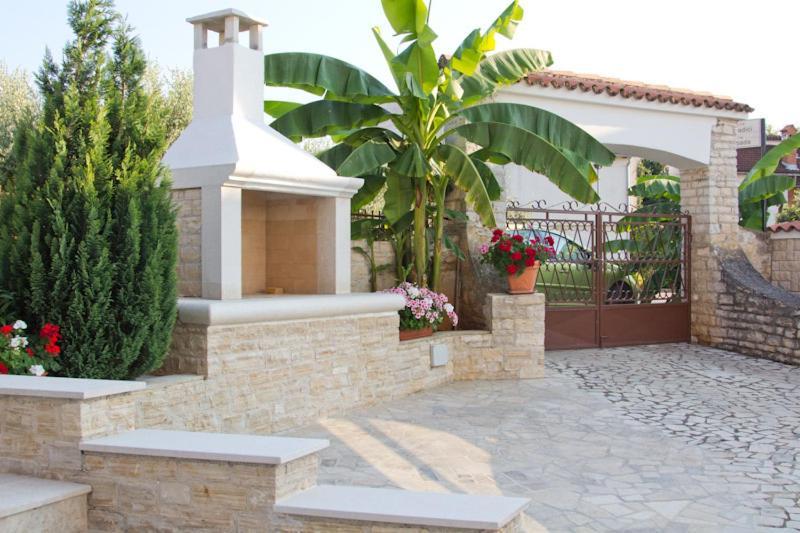 Vila Renato โปเรช ภายนอก รูปภาพ