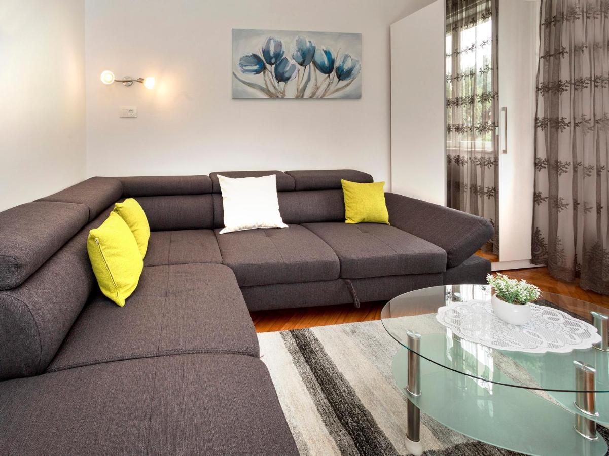 Vila Renato โปเรช ภายนอก รูปภาพ